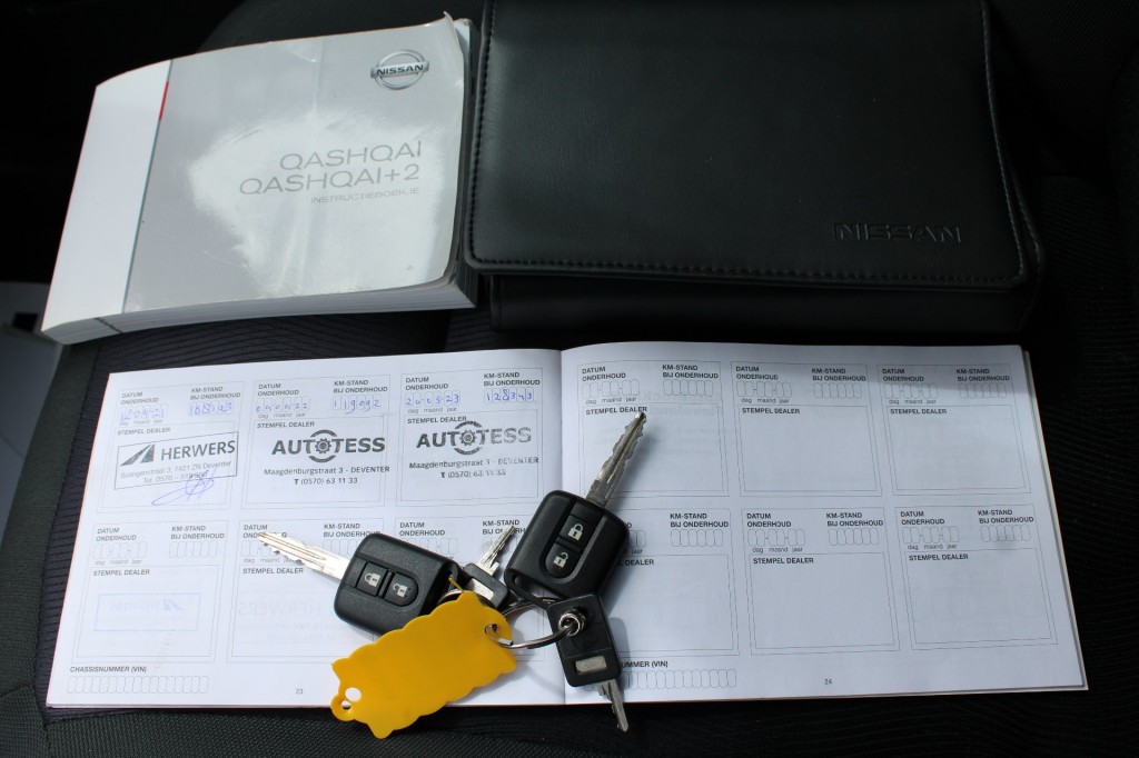Nissan QASHQAI Nissan Qashqai 1.6 117pk Automaat Acenta ECC/Cruise/PDC/Trekhaak