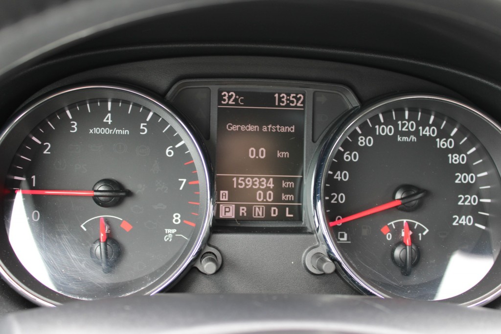 Nissan QASHQAI Nissan Qashqai 1.6 117pk Automaat Acenta ECC/Cruise/PDC/Trekhaak