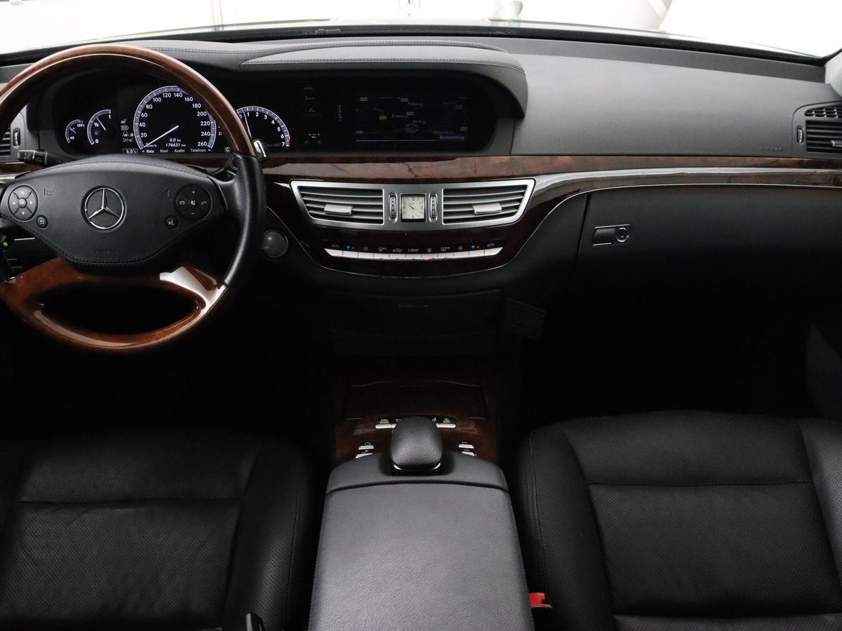 Mercedes-Benz S-Klasse Mercedes-Benz S-klasse 450 Prestige Plus | Schuifdak | Stoelventilatie | Youngtimer | Trekhaak | Adaptive cruise | Nachtzicht | Leder | Massage | Standkachel | Multicontourstoelen | Keyless | Camera | Memory | Koelbox | AMG