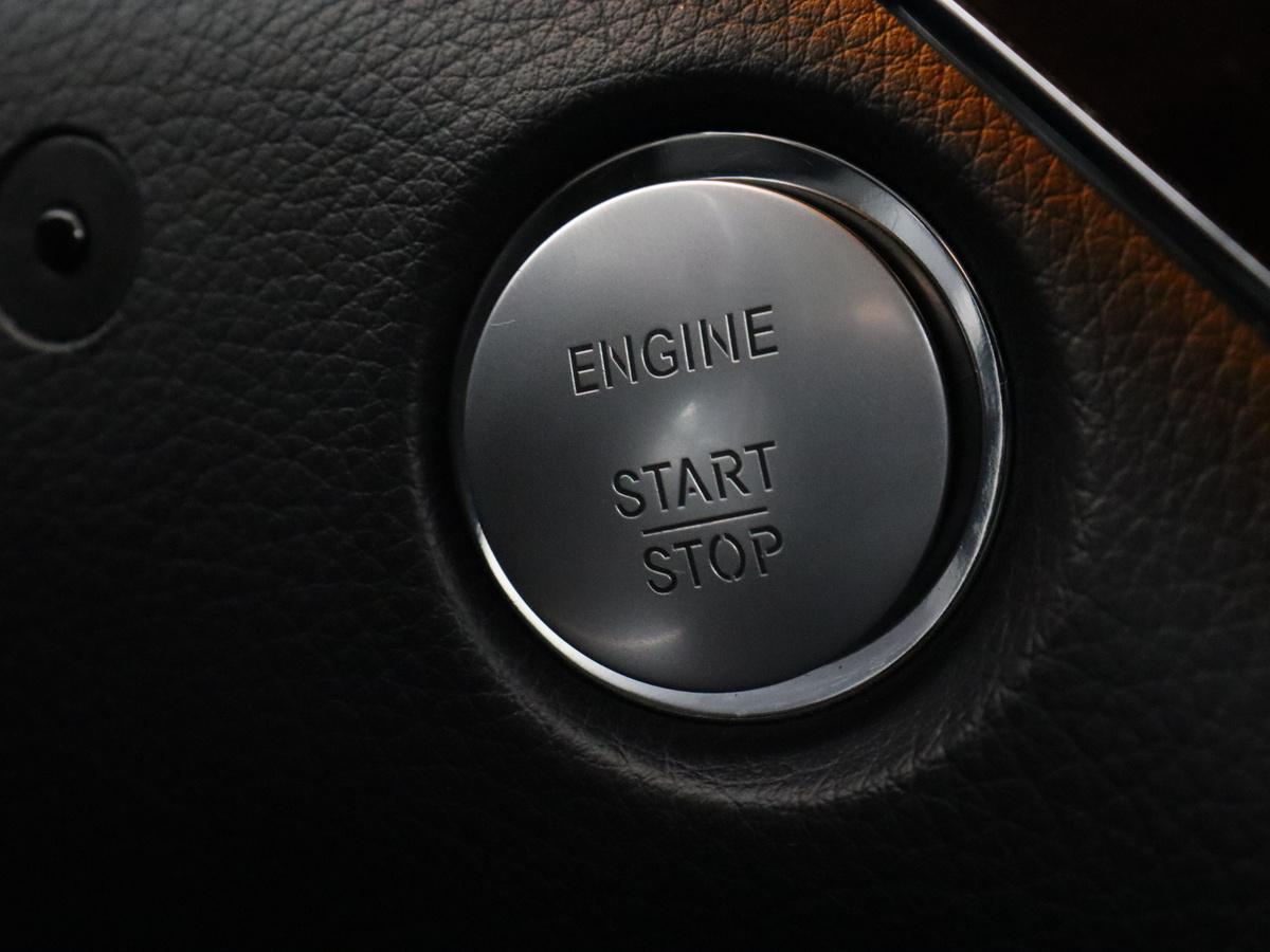 Mercedes-Benz S-Klasse Mercedes-Benz S-klasse 450 Prestige Plus | Schuifdak | Stoelventilatie | Youngtimer | Trekhaak | Adaptive cruise | Nachtzicht | Leder | Massage | Standkachel | Multicontourstoelen | Keyless | Camera | Memory | Koelbox | AMG
