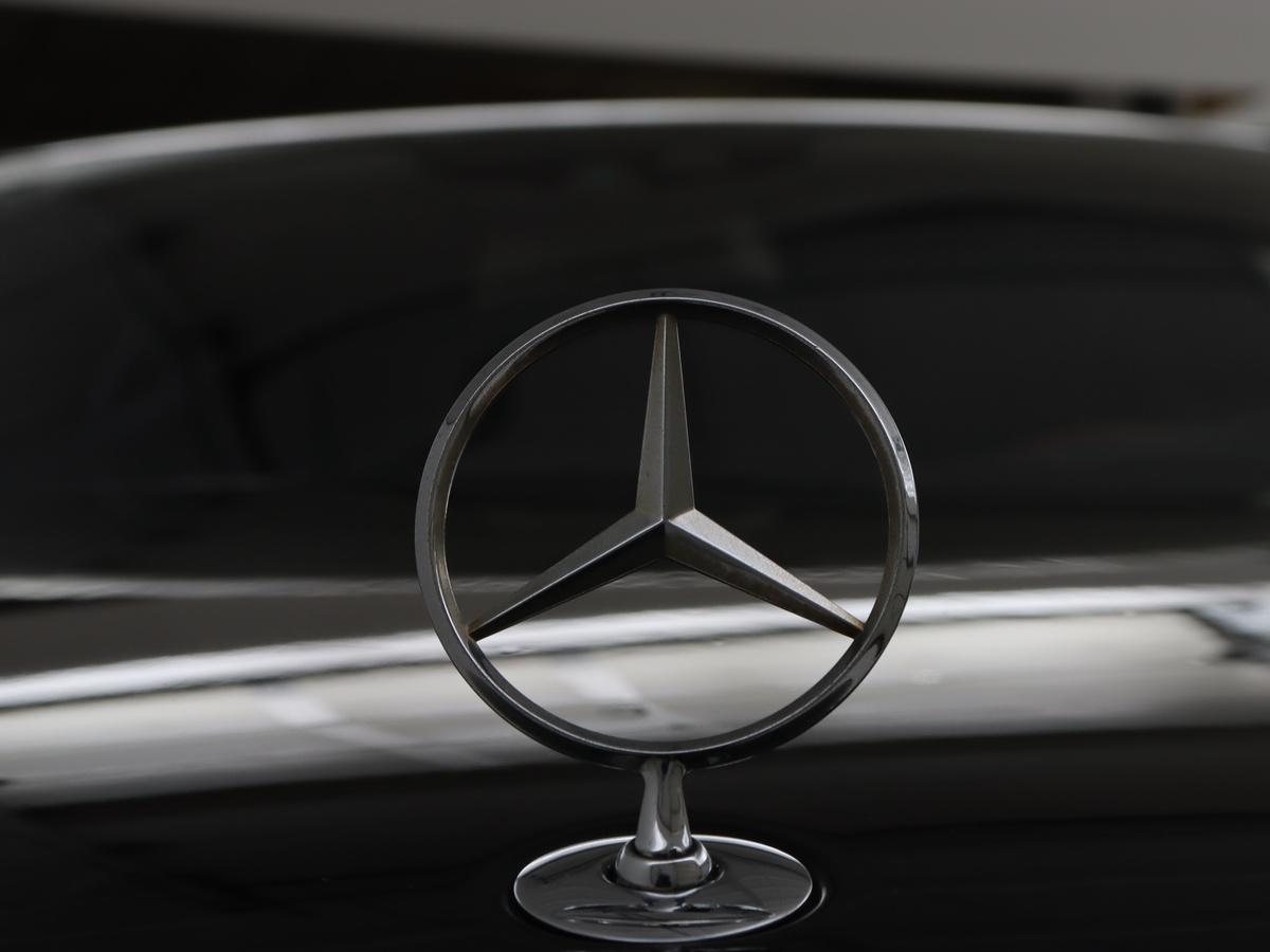 Mercedes-Benz S-Klasse Mercedes-Benz S-klasse 450 Prestige Plus | Schuifdak | Stoelventilatie | Youngtimer | Trekhaak | Adaptive cruise | Nachtzicht | Leder | Massage | Standkachel | Multicontourstoelen | Keyless | Camera | Memory | Koelbox | AMG