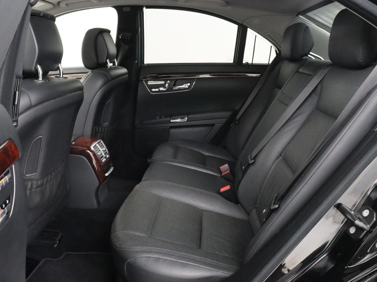 Mercedes-Benz S-Klasse Mercedes-Benz S-klasse 450 Prestige Plus | Schuifdak | Stoelventilatie | Youngtimer | Trekhaak | Adaptive cruise | Nachtzicht | Leder | Massage | Standkachel | Multicontourstoelen | Keyless | Camera | Memory | Koelbox | AMG