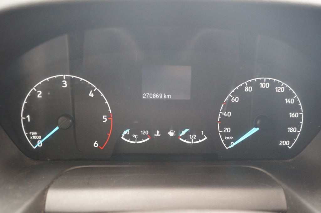 Ford Transit Custom Ford Transit Custom 300 2.0 TDCI L2-H1 Trend -TREKHAAK-AIRCO-