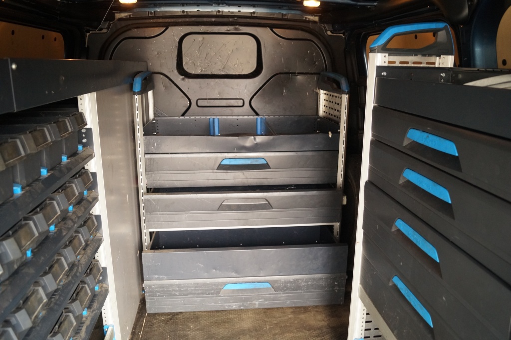 Ford Transit Custom Ford Transit Custom 300 2.0 TDCI L2-H1 Trend -TREKHAAK-AIRCO-