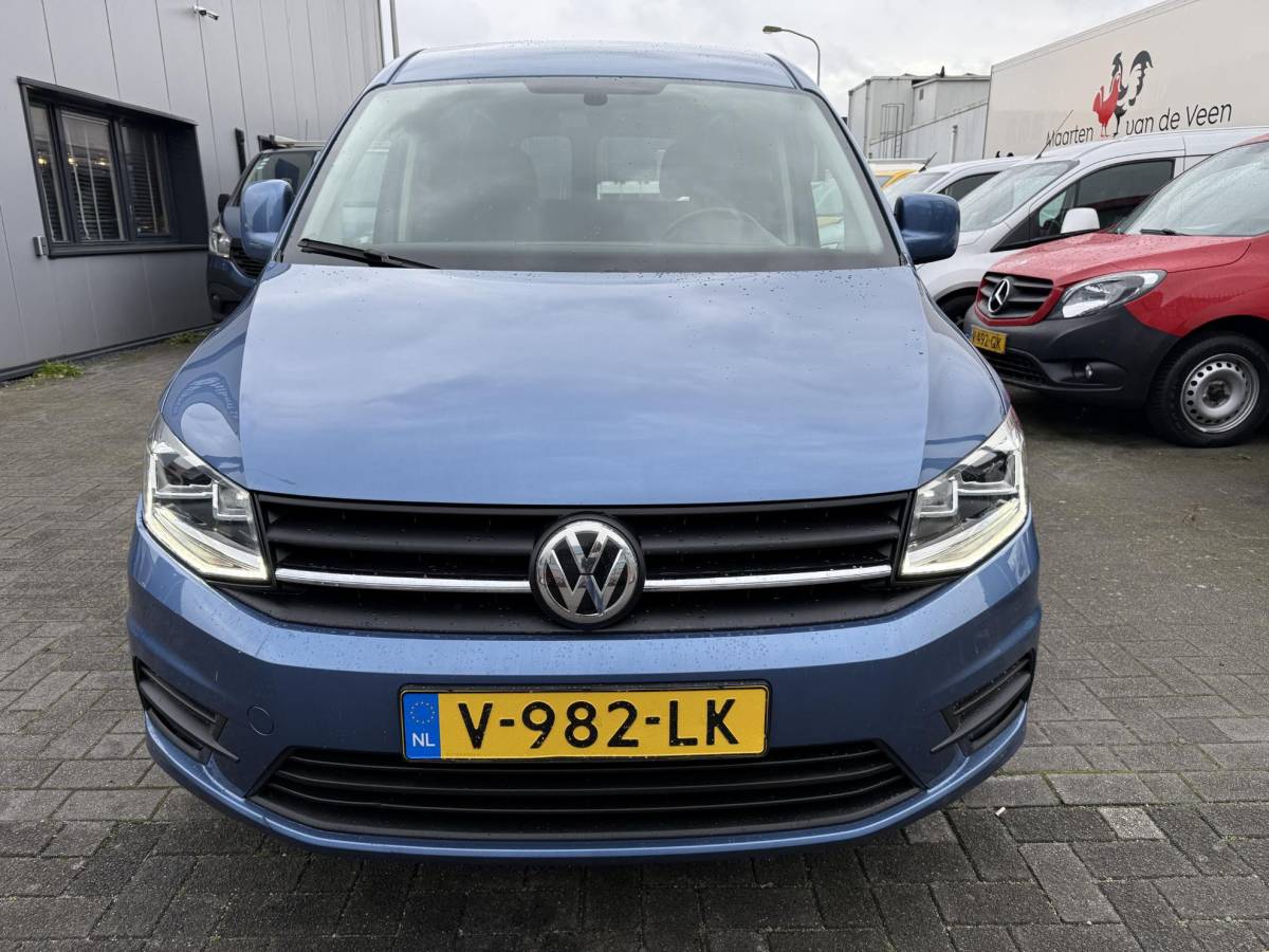 Volkswagen Caddy Volkswagen Caddy 2.0 TDI L2H1 BMT Maxi Highline Euro 6 DSG Alcantara NAVI APPLE CARPLAY