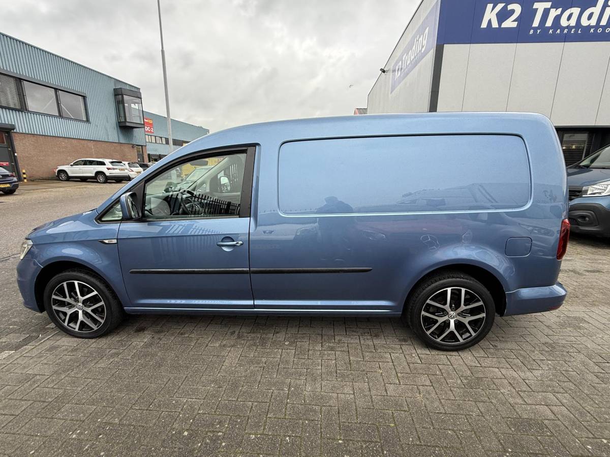 Volkswagen Caddy Volkswagen Caddy 2.0 TDI L2H1 BMT Maxi Highline Euro 6 DSG Alcantara NAVI APPLE CARPLAY