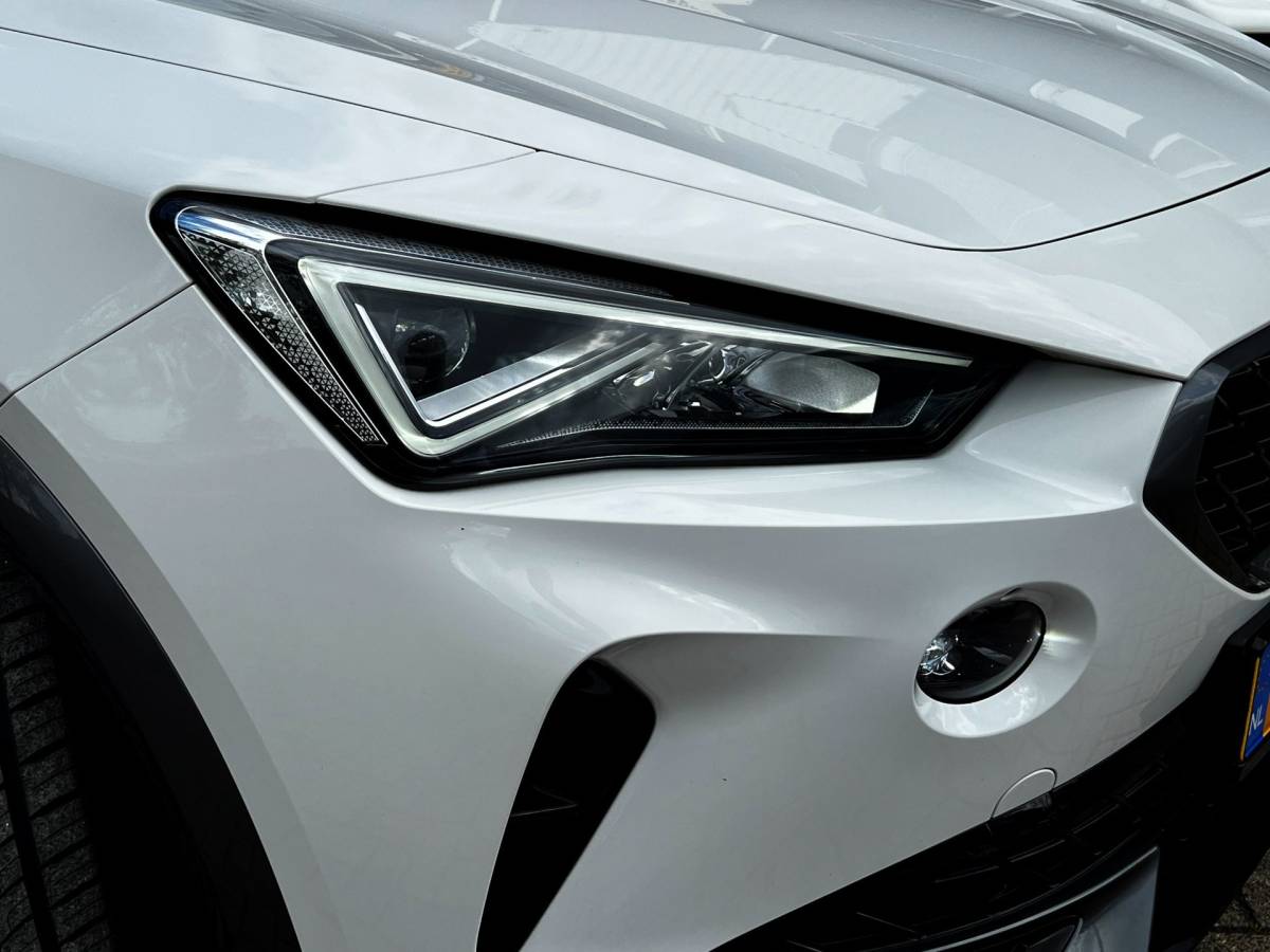 CUPRA Formentor Cupra Formentor 1.4 TSI e-Hybrid Essential 19”LMV_Cam_Stuurverw_Carplay
