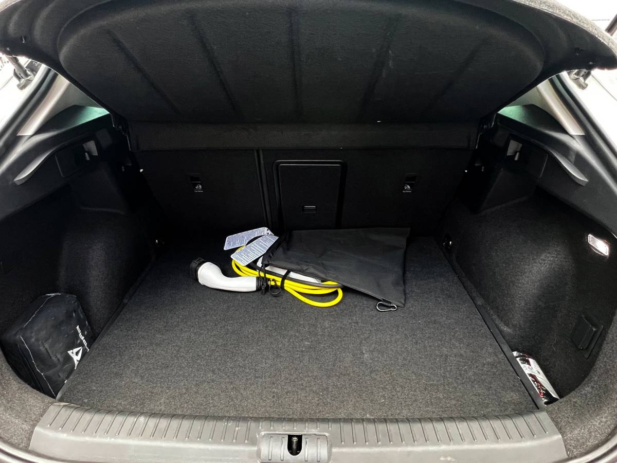 CUPRA Formentor Cupra Formentor 1.4 TSI e-Hybrid Essential 19”LMV_Cam_Stuurverw_Carplay