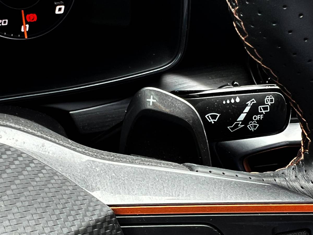 CUPRA Formentor Cupra Formentor 1.4 TSI e-Hybrid Essential 19”LMV_Cam_Stuurverw_Carplay