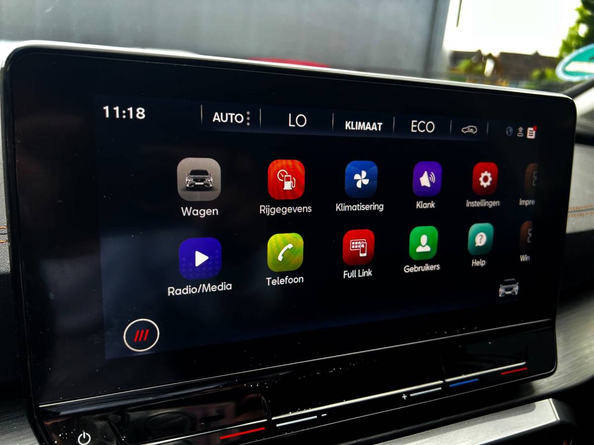 CUPRA Formentor Cupra Formentor 1.4 TSI e-Hybrid Essential 19”LMV_Cam_Stuurverw_Carplay