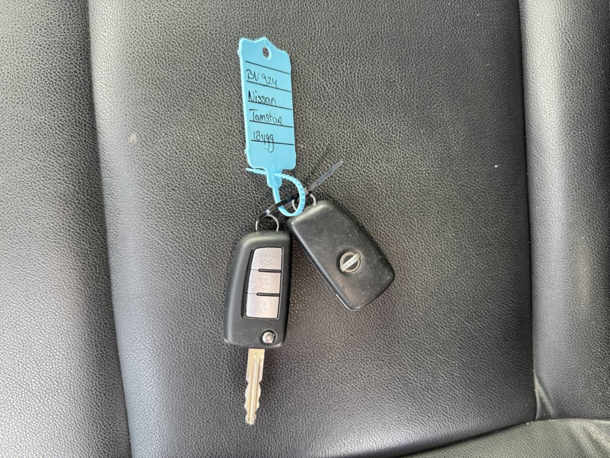 Nissan Townstar Nissan Townstar 1.3 130PK **Benzine** L1H1 LED Airco Carkit Bluetooth