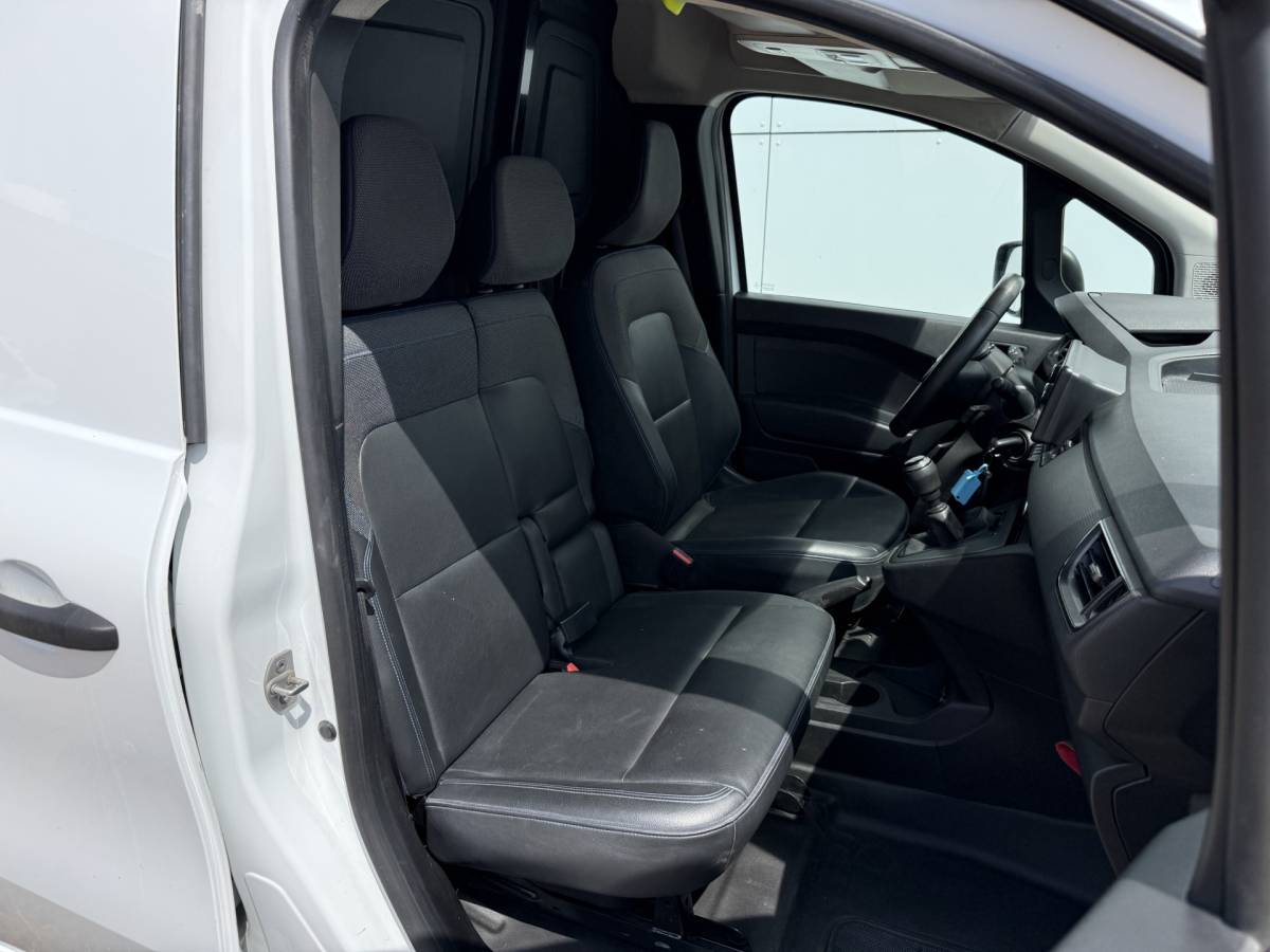 Nissan Townstar Nissan Townstar 1.3 130PK **Benzine** L1H1 LED Airco Carkit Bluetooth