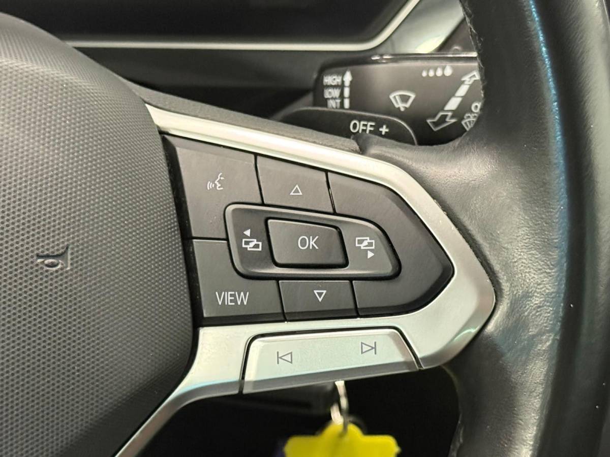 Volkswagen Tiguan Volkswagen Tiguan 1.4 TSI e-Hybrid PHEV Automaat 245 pk Life SoH 91 % Navigatie  Discover Trekhaak Media ACC Camera Trekhaak Digital Cockpit 3-zone Climatronic CarPlay DAB+ LED