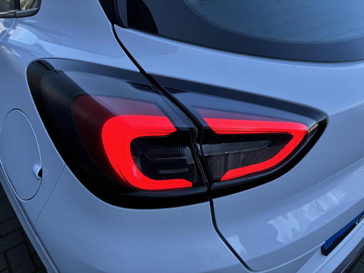 Ford Puma Ford Puma 1.0 EcoBoost Hybrid 125 PK ST-line | LED | WINTER PAKKET | 95000 KM!!!