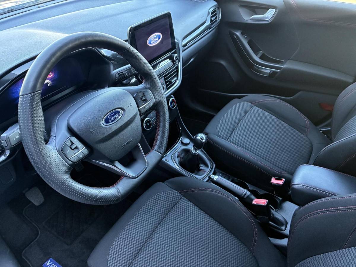 Ford Puma Ford Puma 1.0 EcoBoost Hybrid 125 PK ST-line | LED | WINTER PAKKET | 95000 KM!!!
