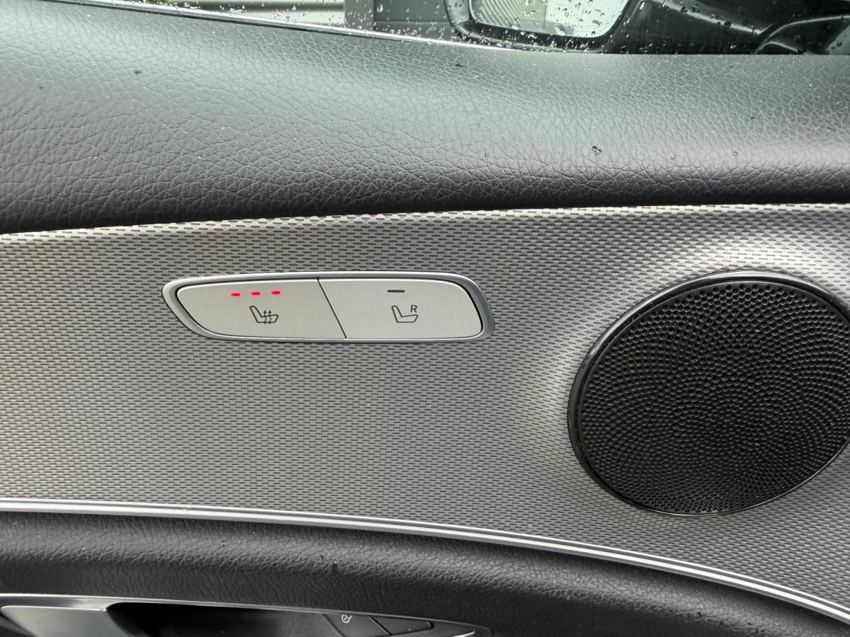 Mercedes-Benz E-Klasse Mercedes-Benz E-klasse 220 d Lease Edition | Camera | Head-Up | Widescreen | Sfeerverlichting | Navigatie |