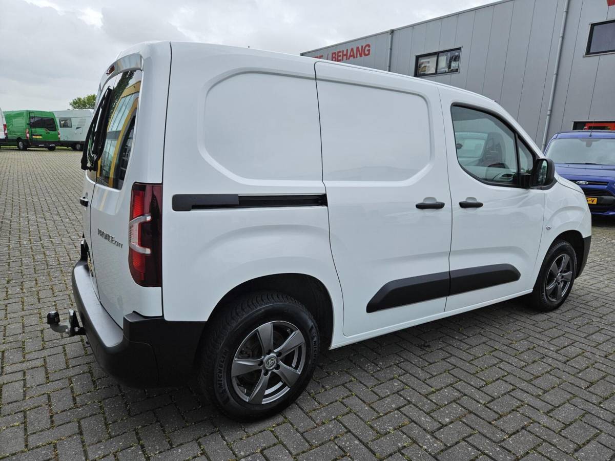 Toyota ProAce Toyota PROACE CITY 1.5 D-4D Airco Cruise LM-velgen Trekhaak