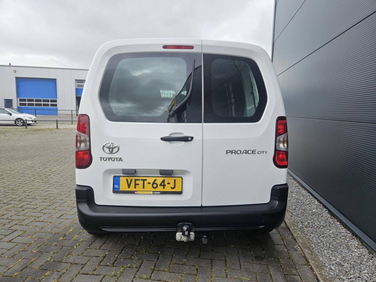 Toyota ProAce Toyota PROACE CITY 1.5 D-4D Airco Cruise LM-velgen Trekhaak