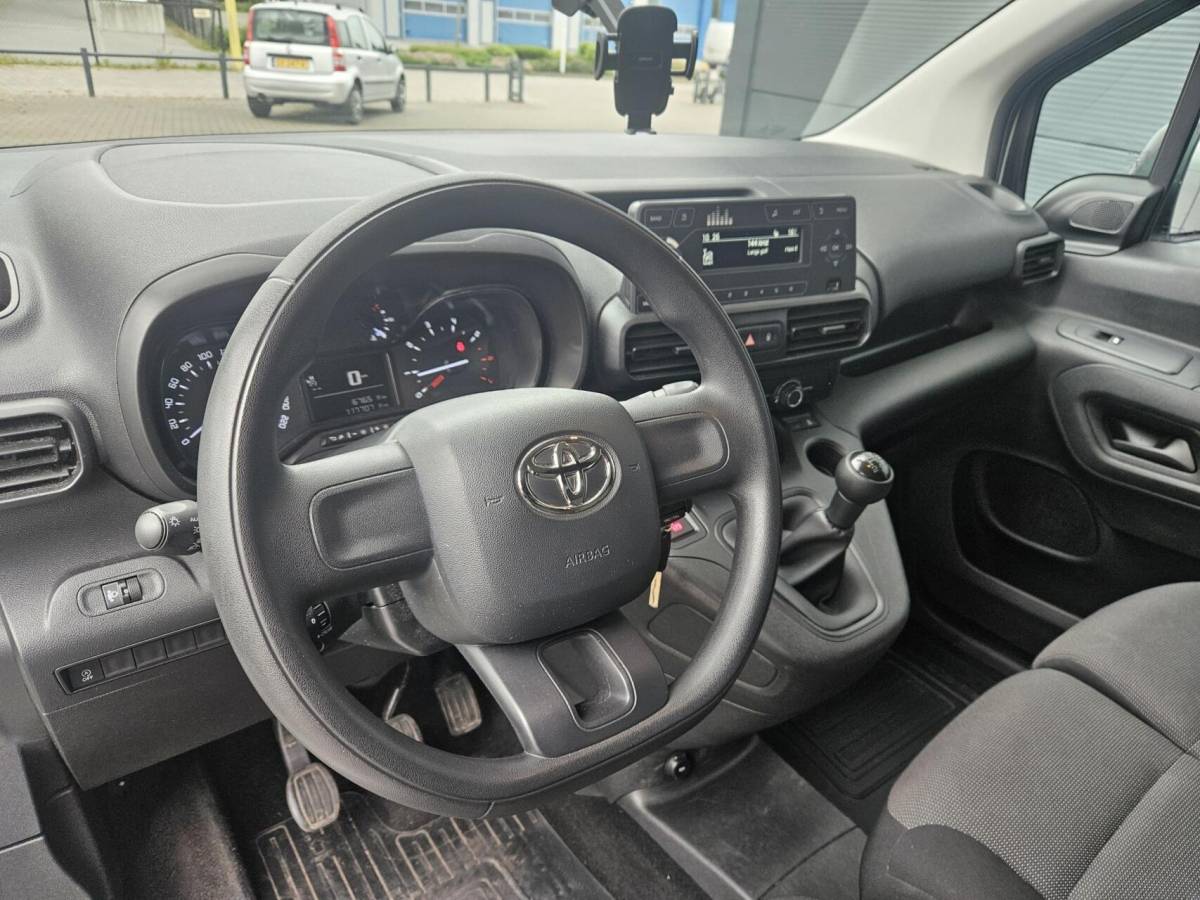 Toyota ProAce Toyota PROACE CITY 1.5 D-4D Airco Cruise LM-velgen Trekhaak