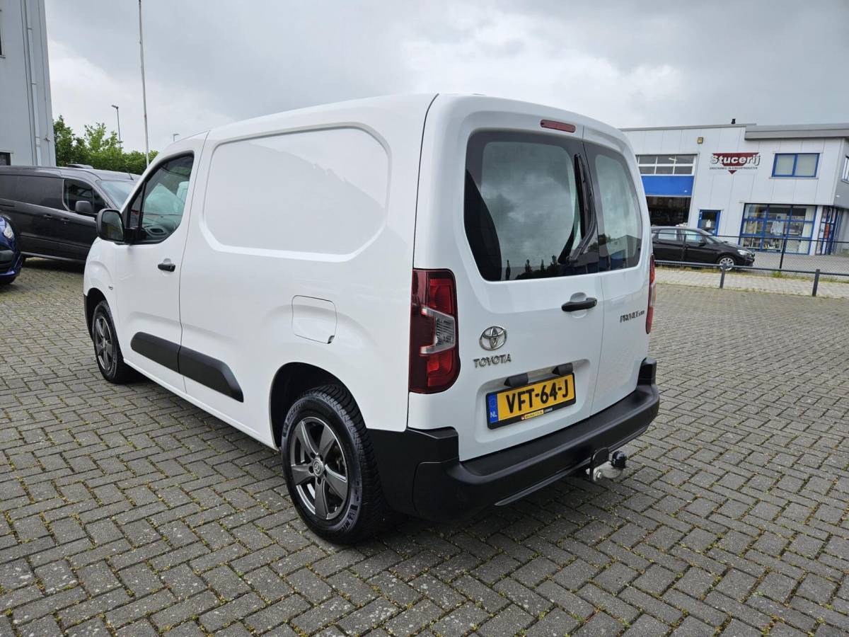 Toyota ProAce Toyota PROACE CITY 1.5 D-4D Airco Cruise LM-velgen Trekhaak
