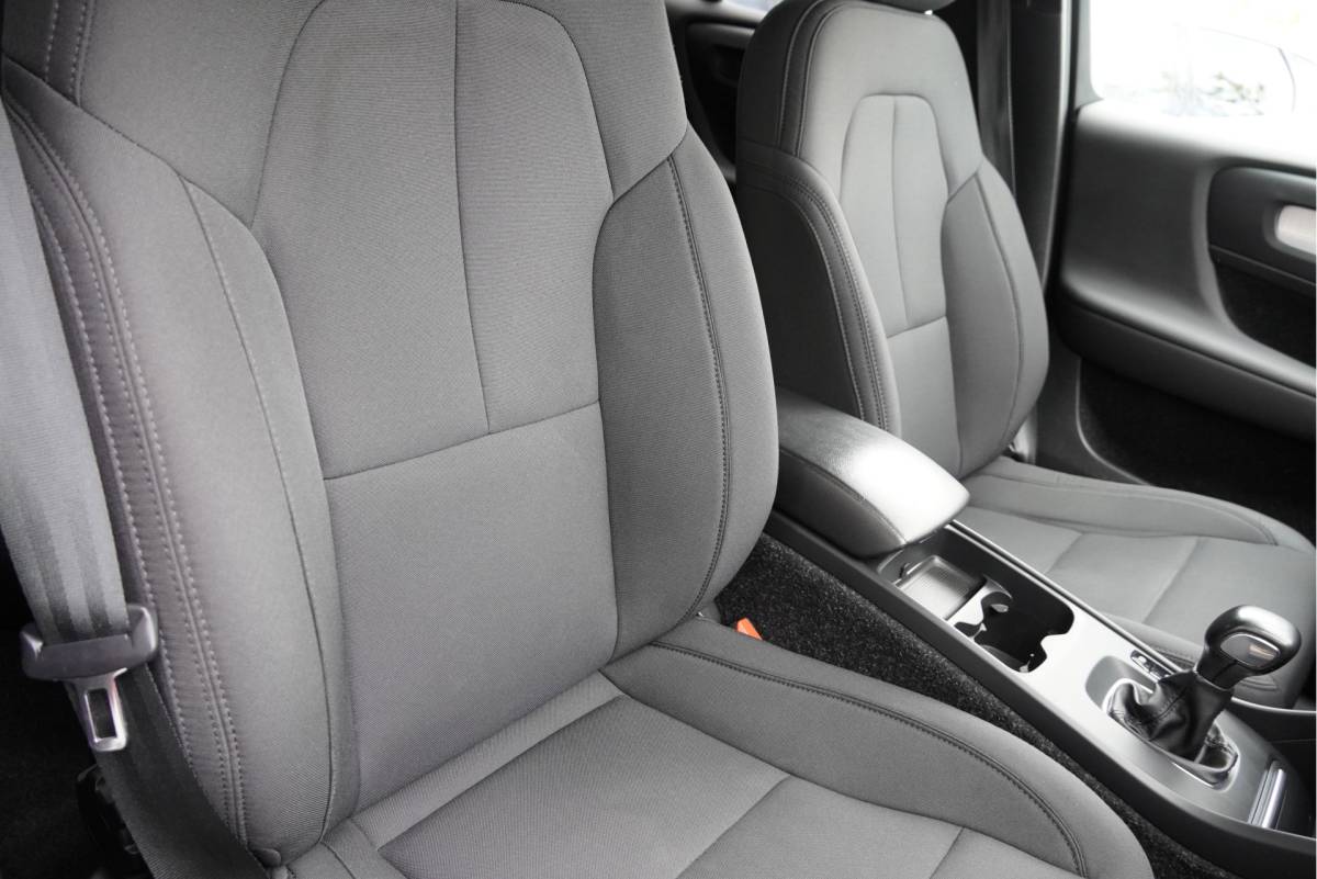 Volvo XC40 Volvo XC40 1.5 T2 Momentum BJ2021 Lmv 19″ | Led V+A | Pdc | App-Connect | Navi | Virtual cockpit | Climate control | Cruise control | Extra getint glas