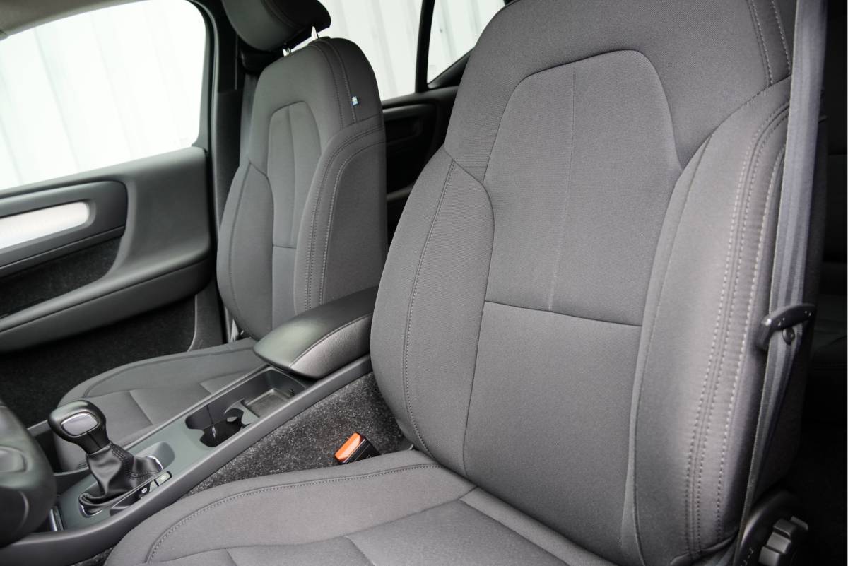 Volvo XC40 Volvo XC40 1.5 T2 Momentum BJ2021 Lmv 19″ | Led V+A | Pdc | App-Connect | Navi | Virtual cockpit | Climate control | Cruise control | Extra getint glas