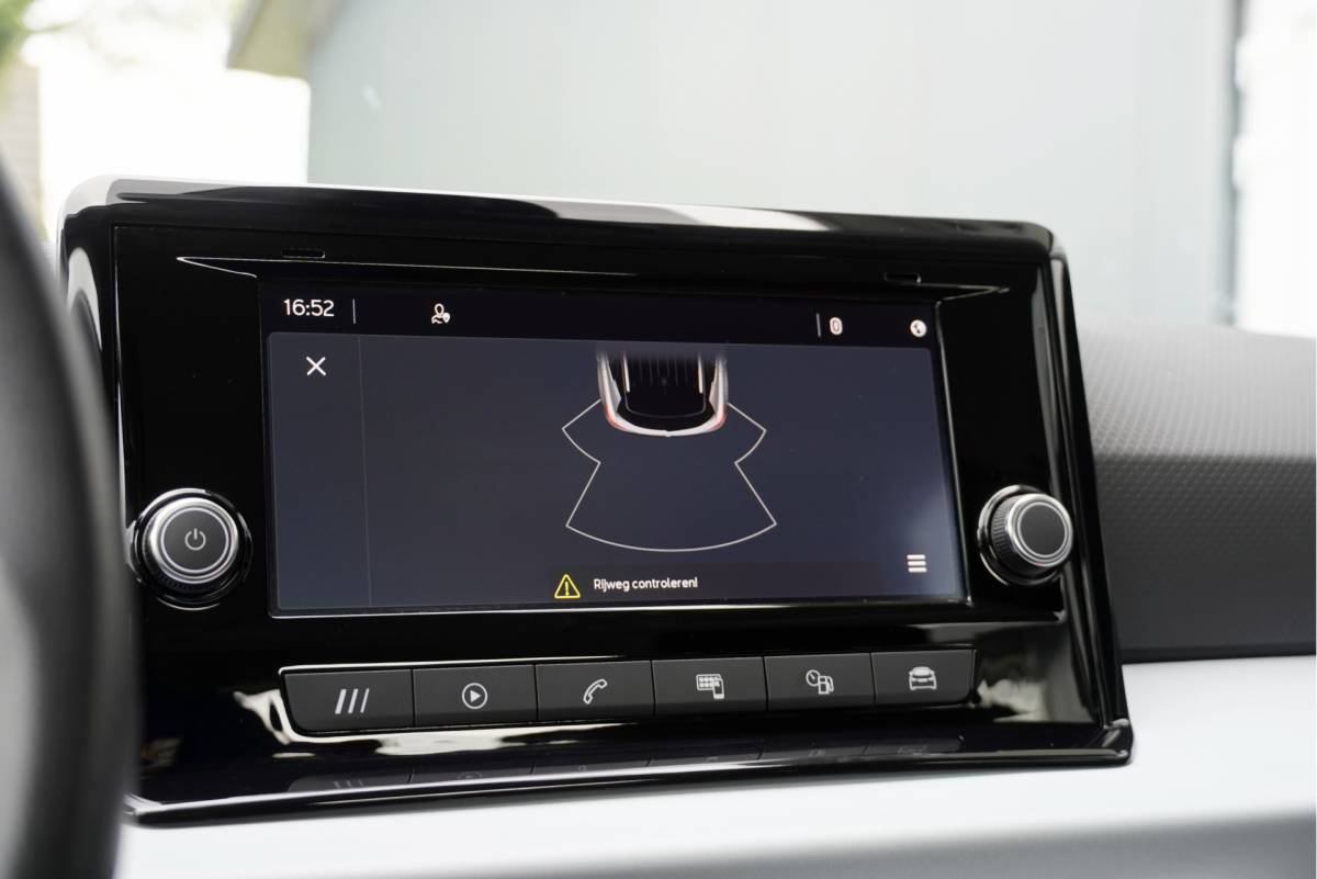 SEAT Arona SEAT Arona 1.0 TSI Style BJ2022 Lmv 16″ | Led | Pdc | App-Connect | Climate control | Cruise control | Getint glas