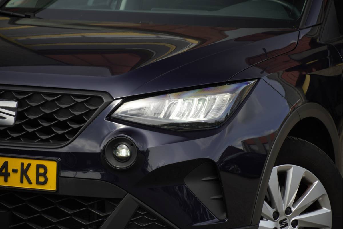 SEAT Arona SEAT Arona 1.0 TSI Style BJ2022 Lmv 16″ | Led | Pdc | App-Connect | Climate control | Cruise control | Getint glas