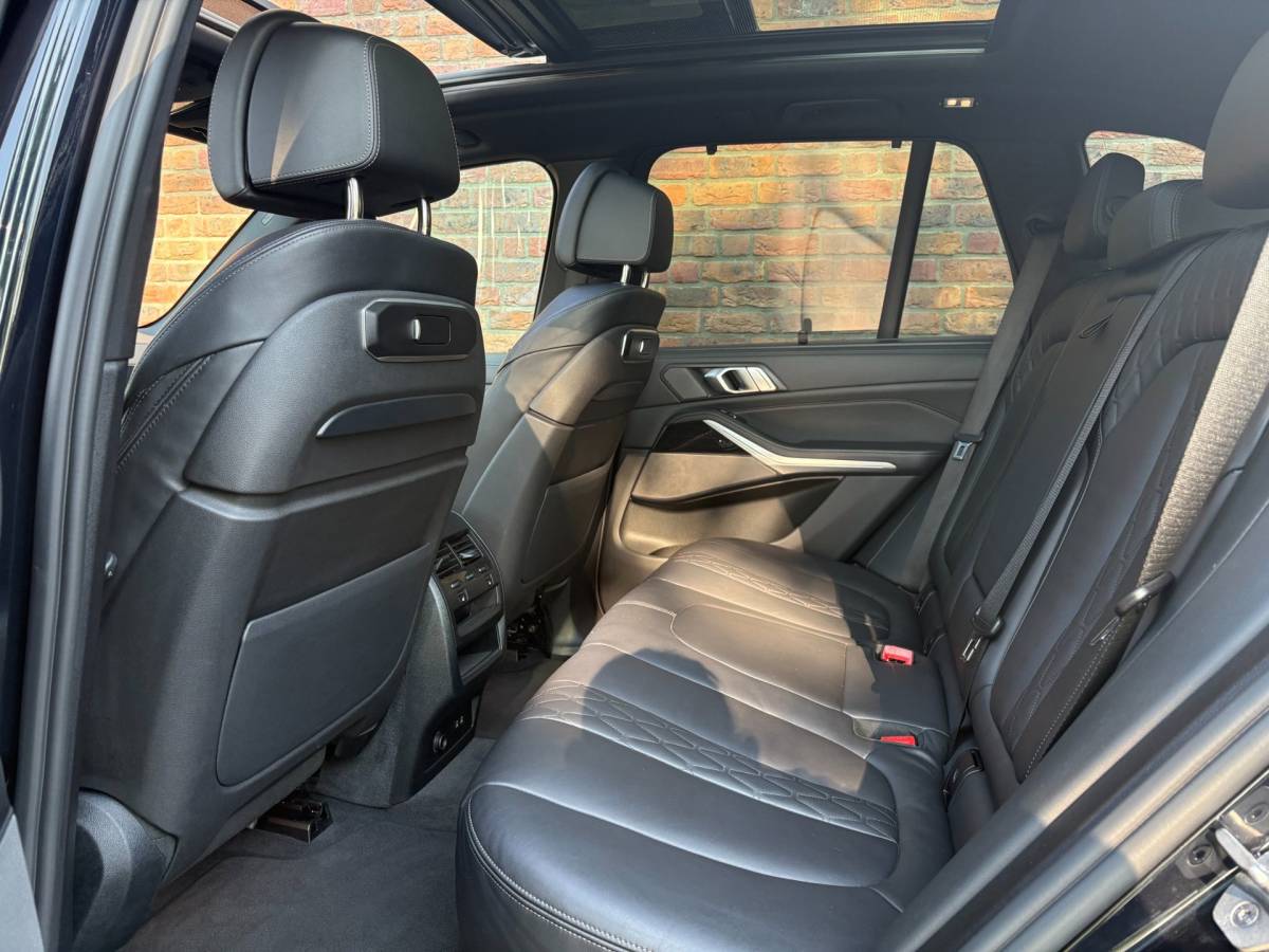 BMW X5 BMW X5 XDrive 50e M-sport|Sky Lounge|Harman Kardon|Driving assistant