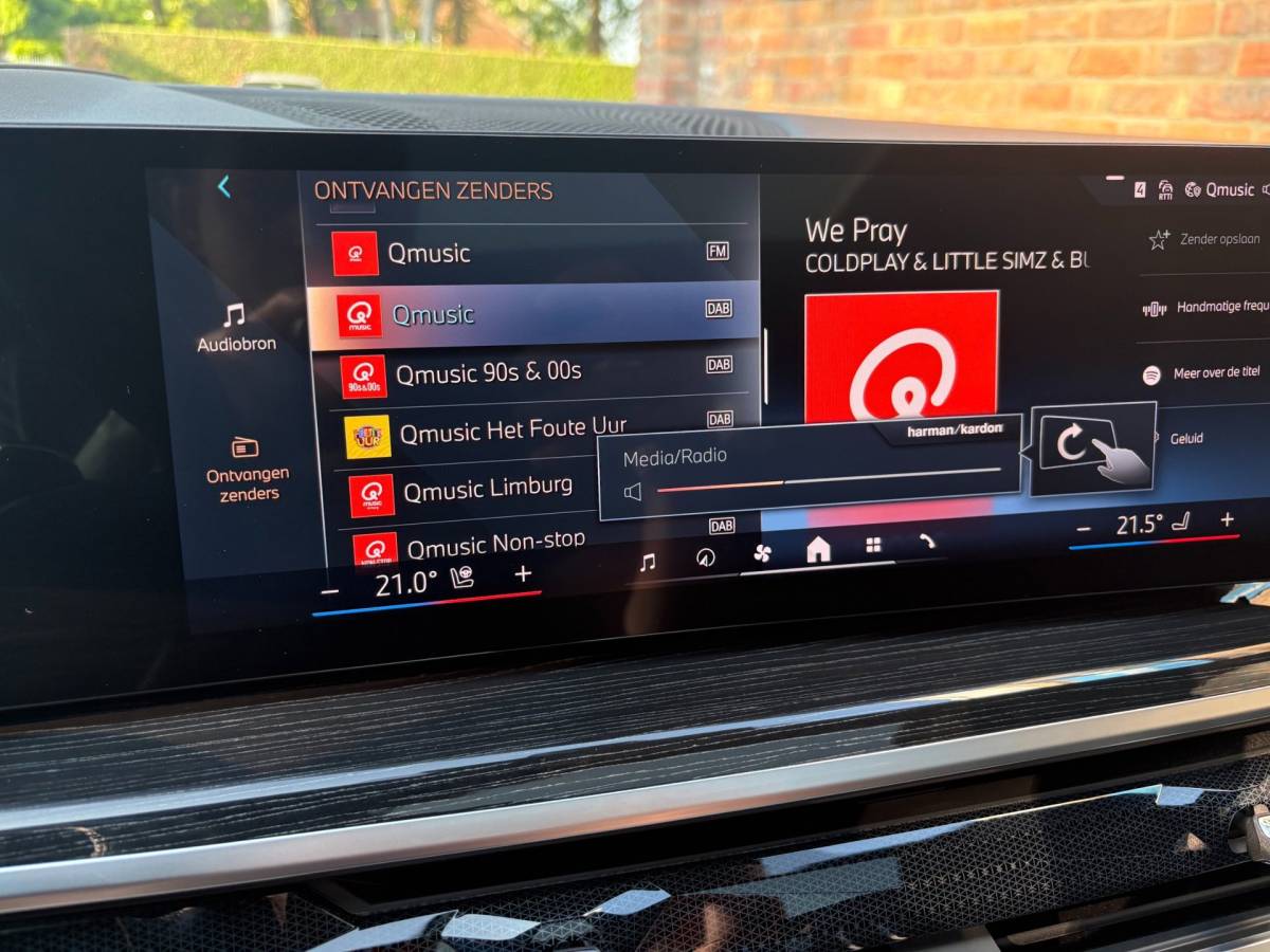 BMW X5 BMW X5 XDrive 50e M-sport|Sky Lounge|Harman Kardon|Driving assistant