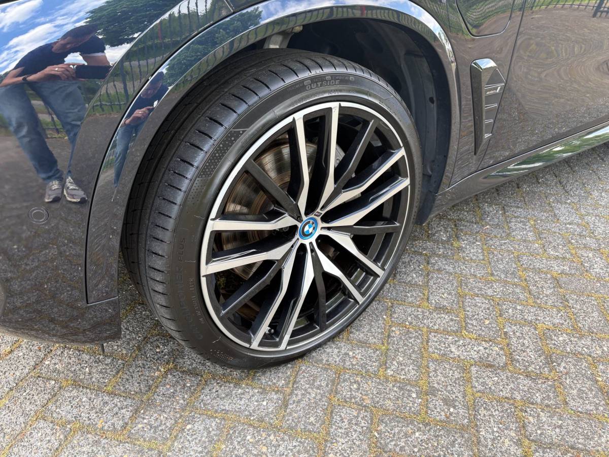 BMW X5 BMW X5 XDrive 50e M-sport|Sky Lounge|Harman Kardon|Driving assistant