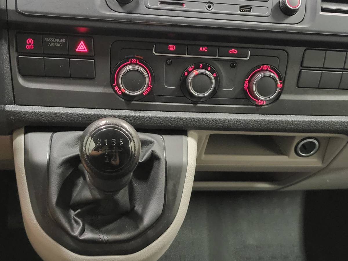 Volkswagen Transporter Volkswagen Transporter 2.0TDI Euro 6!