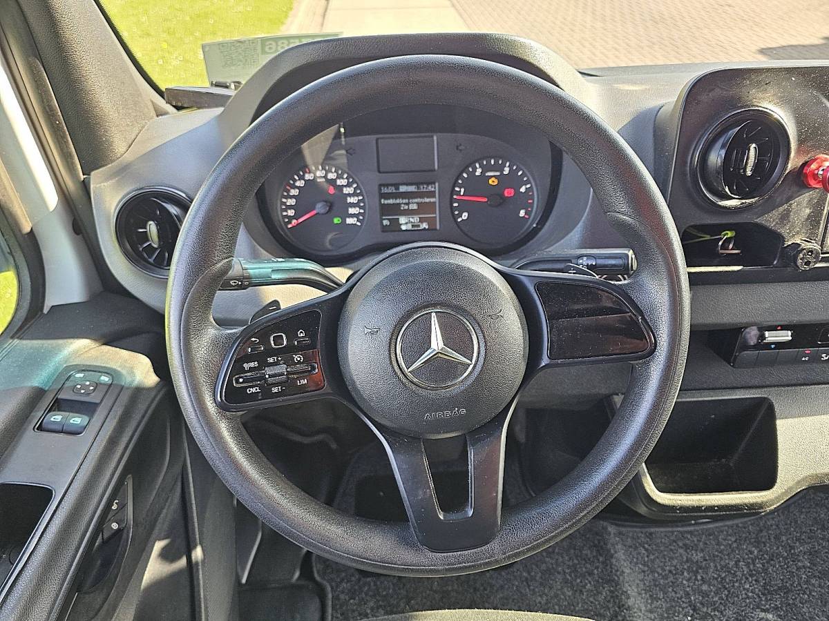 Mercedes-Benz Sprinter MERCEDES-BENZ SPRINTER 311 l2h2 automaat airco