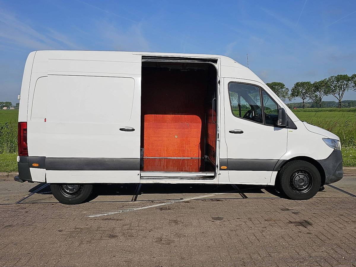 Mercedes-Benz Sprinter MERCEDES-BENZ SPRINTER 311 l2h2 automaat airco