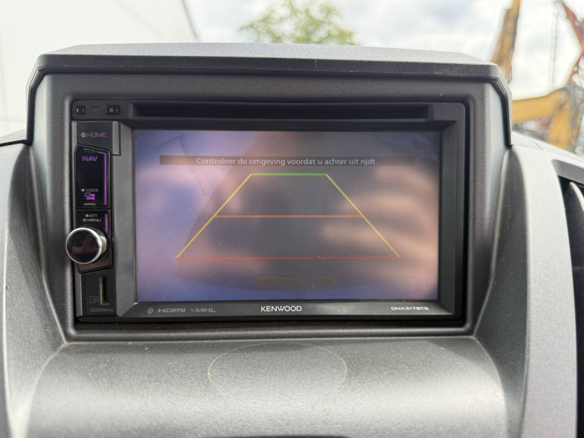 Ford Transit Ford Transit 2.0 TDCI 130PK L2H2 Airco Cruise Control Parkeersensoren Stoelverwarming Zwaailampen Kastwand Inbouw