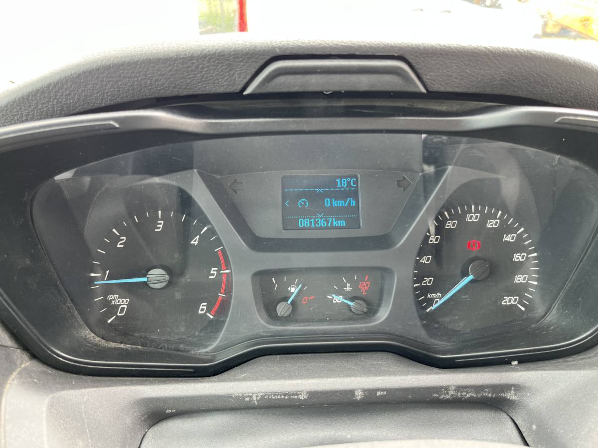Ford Transit Ford Transit 2.0 TDCI 130PK L2H2 Airco Cruise Control Parkeersensoren Stoelverwarming Zwaailampen Kastwand Inbouw