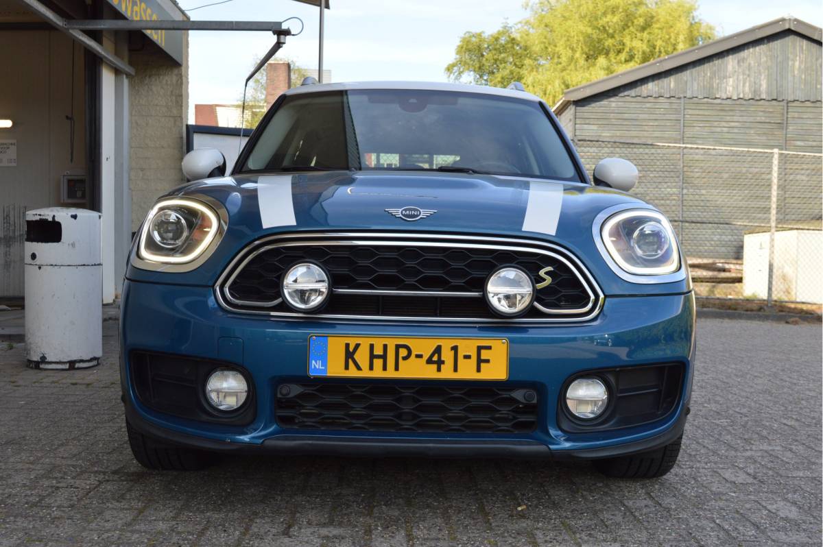 MINI Countryman MINI Mini Countryman 1.5 Cooper S PHEV ALL4 Chili  / Panoramadak / Apple,android / Sportinterieur / Led verlichting / Enz.