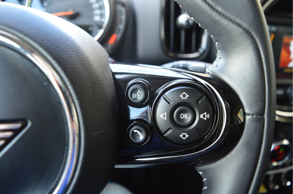 MINI Countryman MINI Mini Countryman 1.5 Cooper S PHEV ALL4 Chili  / Panoramadak / Apple,android / Sportinterieur / Led verlichting / Enz.