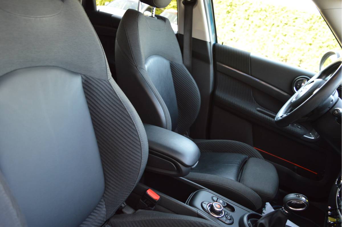 MINI Countryman MINI Mini Countryman 1.5 Cooper S PHEV ALL4 Chili  / Panoramadak / Apple,android / Sportinterieur / Led verlichting / Enz.