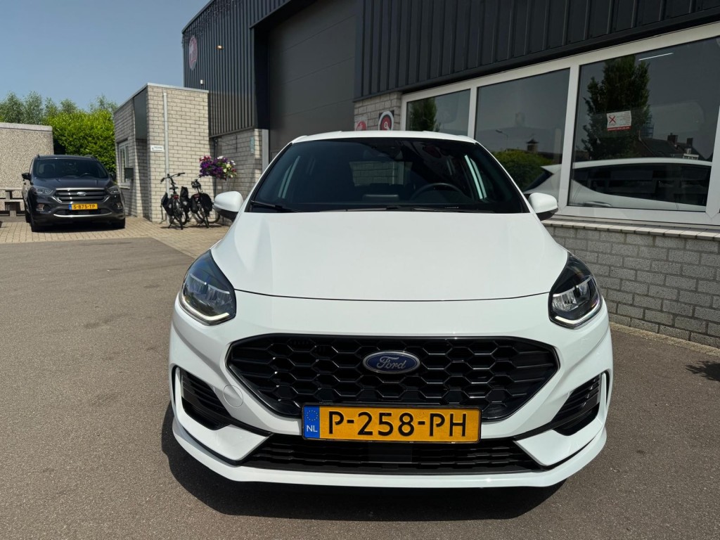Ford Fiesta Ford Fiesta 1.0 Ecoboost Hybrid ST-line Origineel NL! Winterpakket Carplay Led Cruise Laneassist