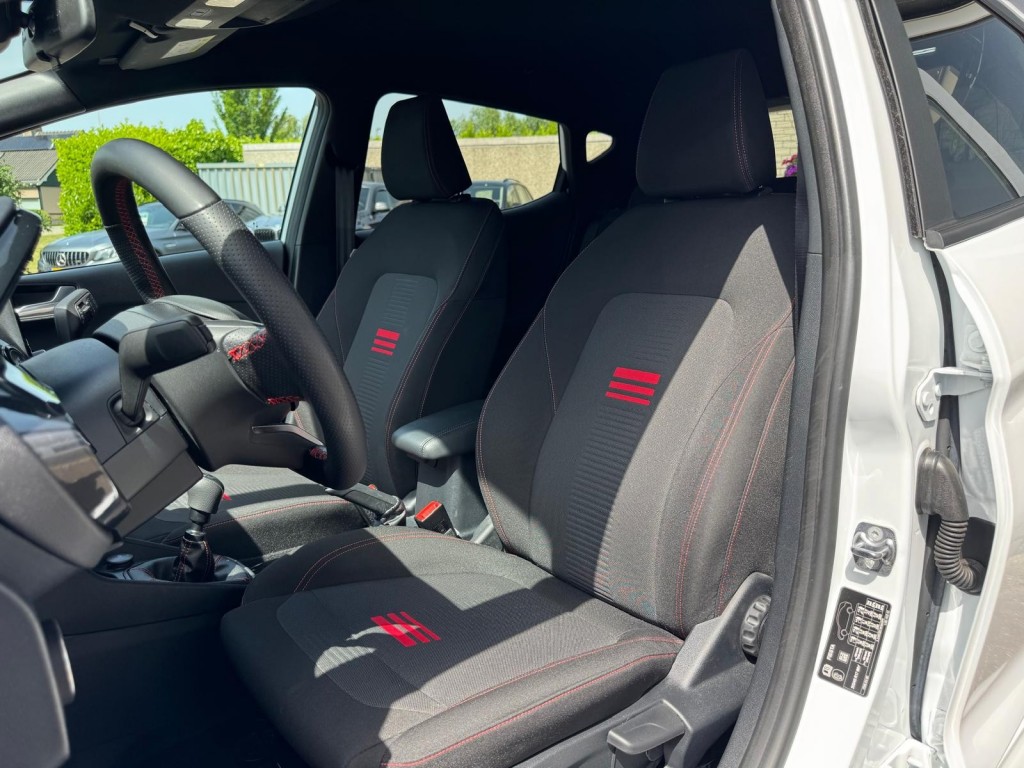 Ford Fiesta Ford Fiesta 1.0 Ecoboost Hybrid ST-line Origineel NL! Winterpakket Carplay Led Cruise Laneassist