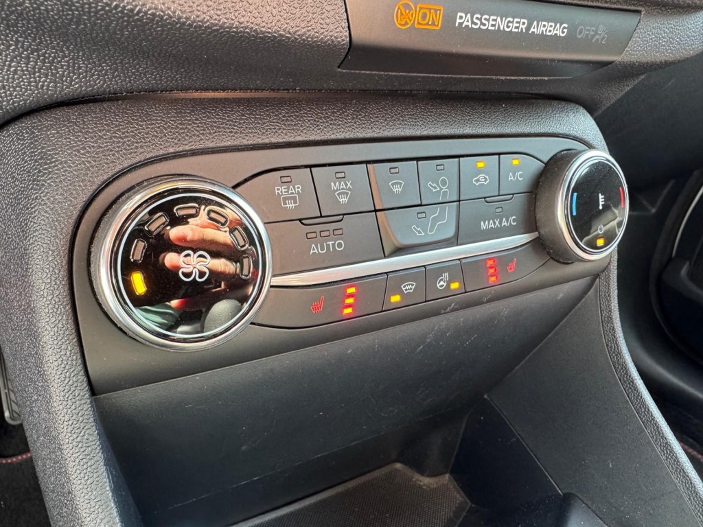Ford Fiesta Ford Fiesta 1.0 Ecoboost Hybrid ST-line Origineel NL! Winterpakket Carplay Led Cruise Laneassist