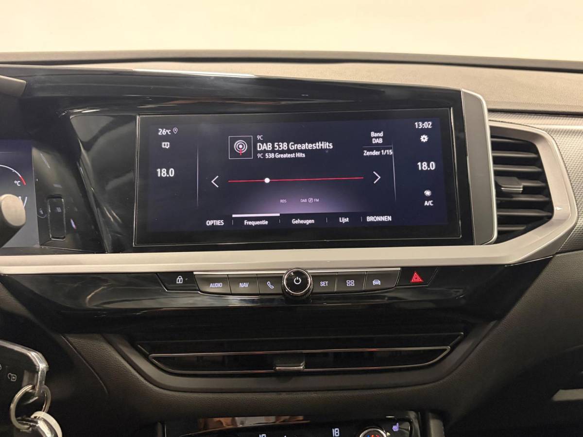 Opel Grandland Opel Grandland 1.2 Turbo Business Elegance*Nw Model*NAP*Camera*Cruise-Control*PDC*Carplay**