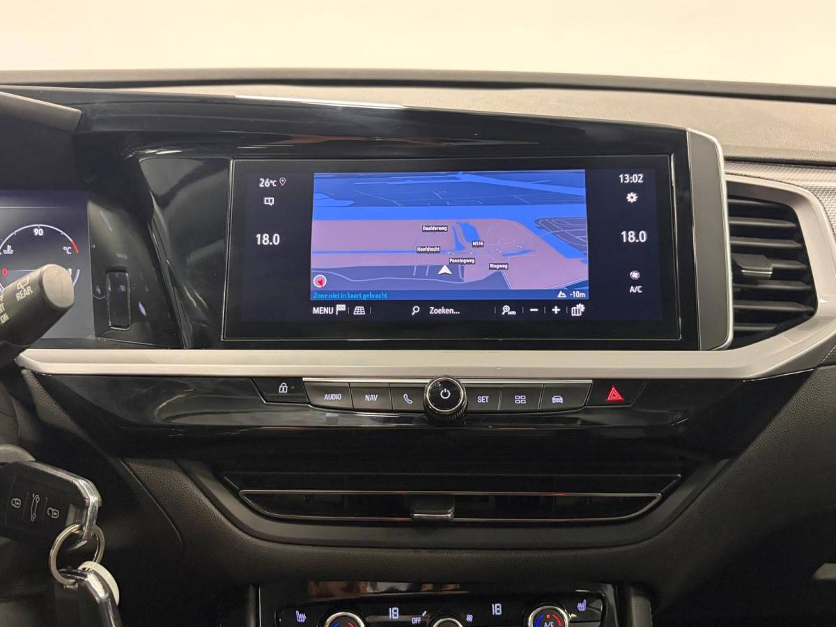 Opel Grandland Opel Grandland 1.2 Turbo Business Elegance*Nw Model*NAP*Camera*Cruise-Control*PDC*Carplay**