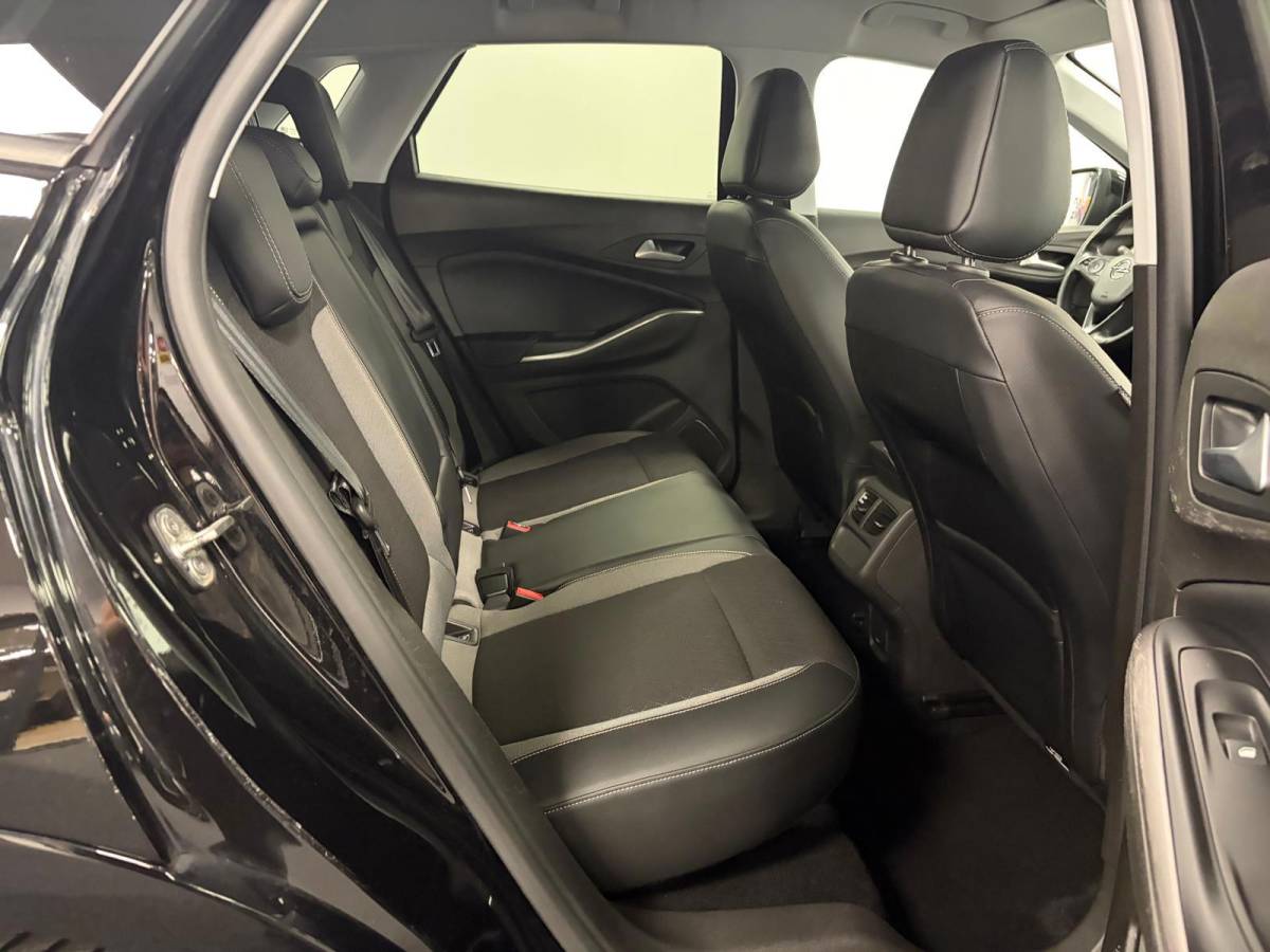 Opel Grandland Opel Grandland 1.2 Turbo Business Elegance*Nw Model*NAP*Camera*Cruise-Control*PDC*Carplay**
