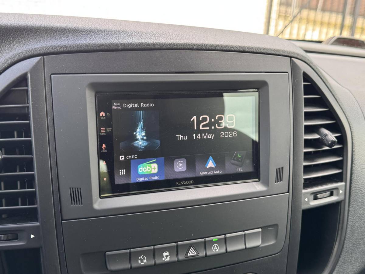 Mercedes-Benz Vito Mercedes Vito MARGE 119 CDI Trekhaak/Leer/Camera/LED/Carplay/PDC/Cruise/Clima