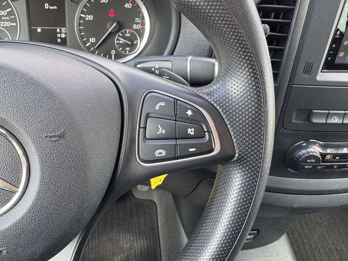 Mercedes-Benz Vito Mercedes Vito MARGE 119 CDI Trekhaak/Leer/Camera/LED/Carplay/PDC/Cruise/Clima