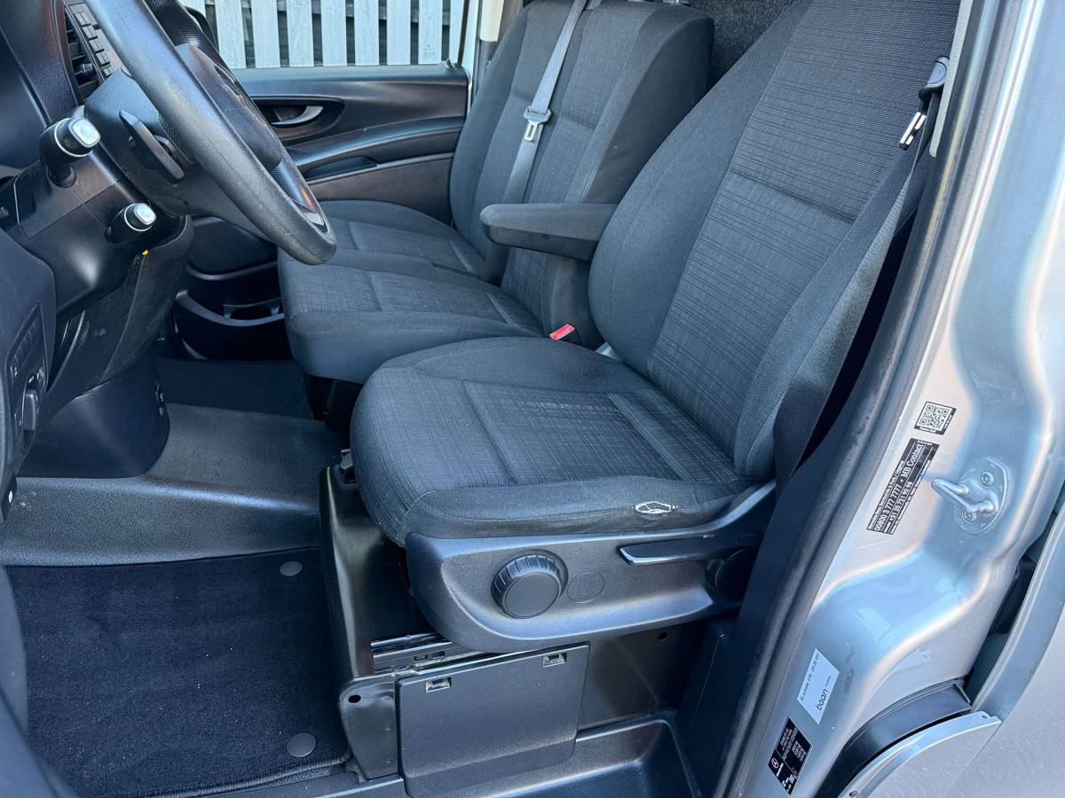 Mercedes-Benz Vito Mercedes-Benz Vito 114 CDI Extra Lang /2 x schuifdeur /Camera