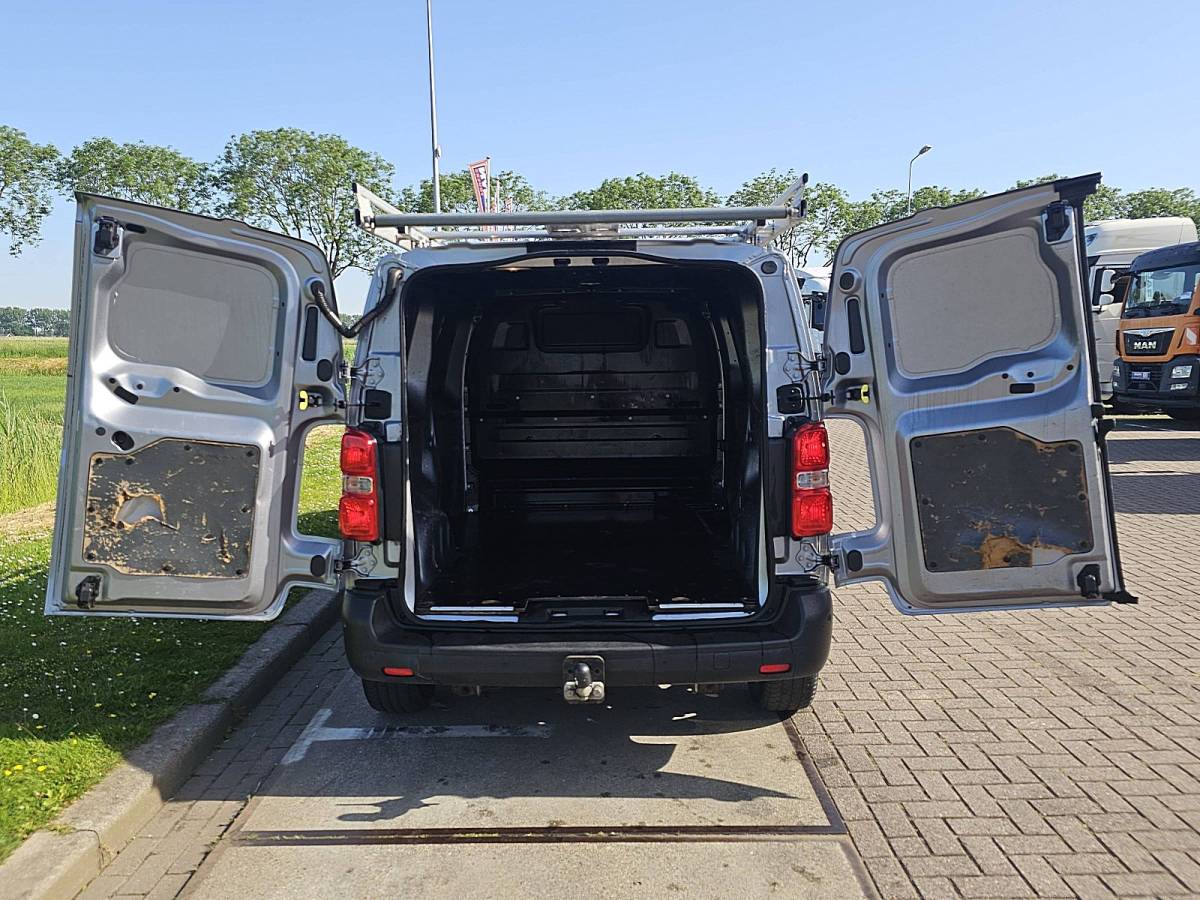 Citroën Jumpy CITROEN JUMPY 2.0HDI 122pk airco trekhaak