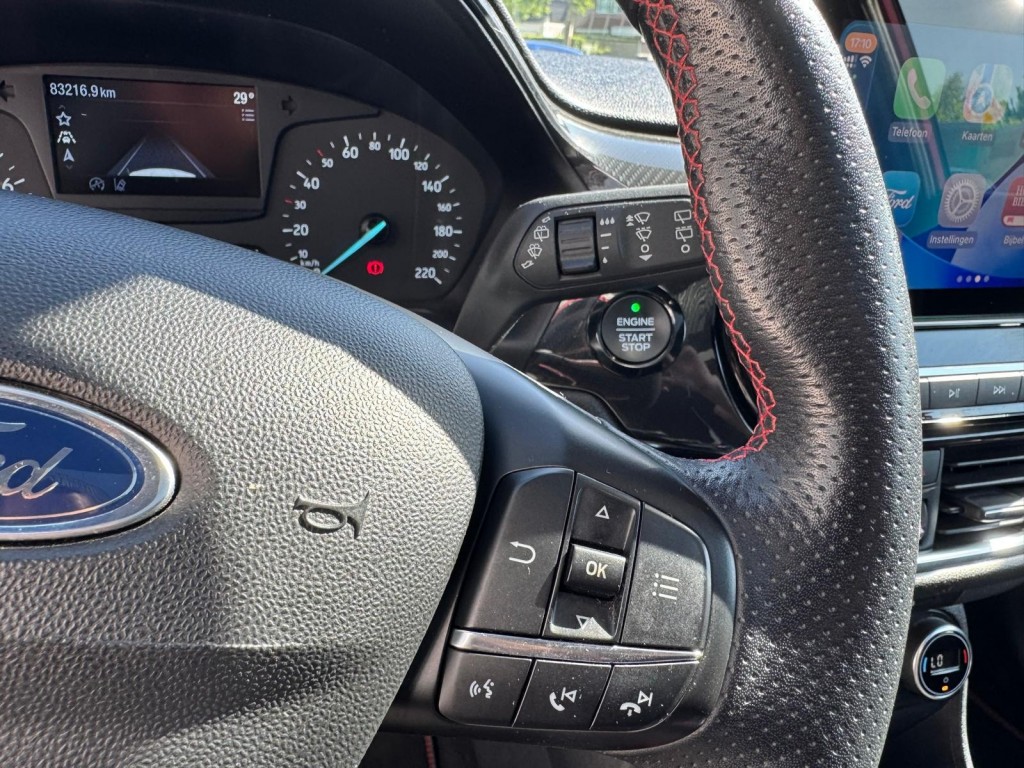 Ford Fiesta Ford Fiesta 1.0 Ecoboost ST-Line Panoramadak Carplay Winterpakket Led Navigatie